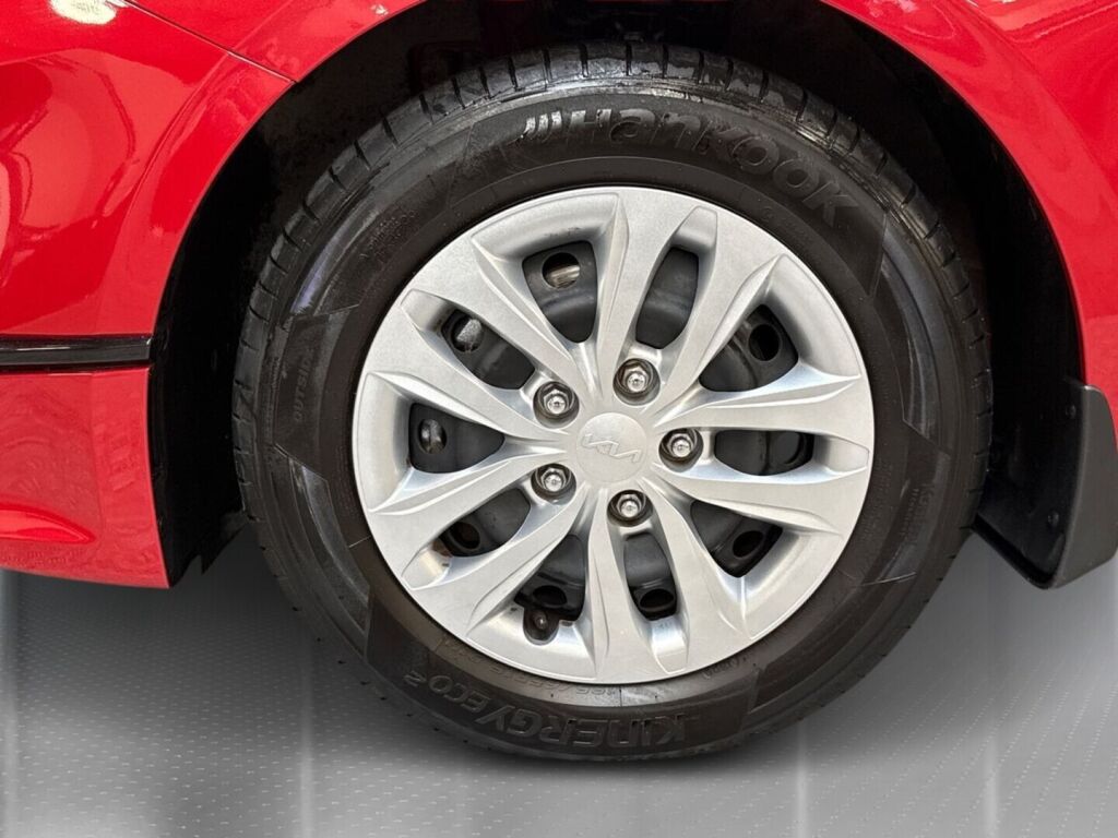 Kia Ceed 2023 Punainen