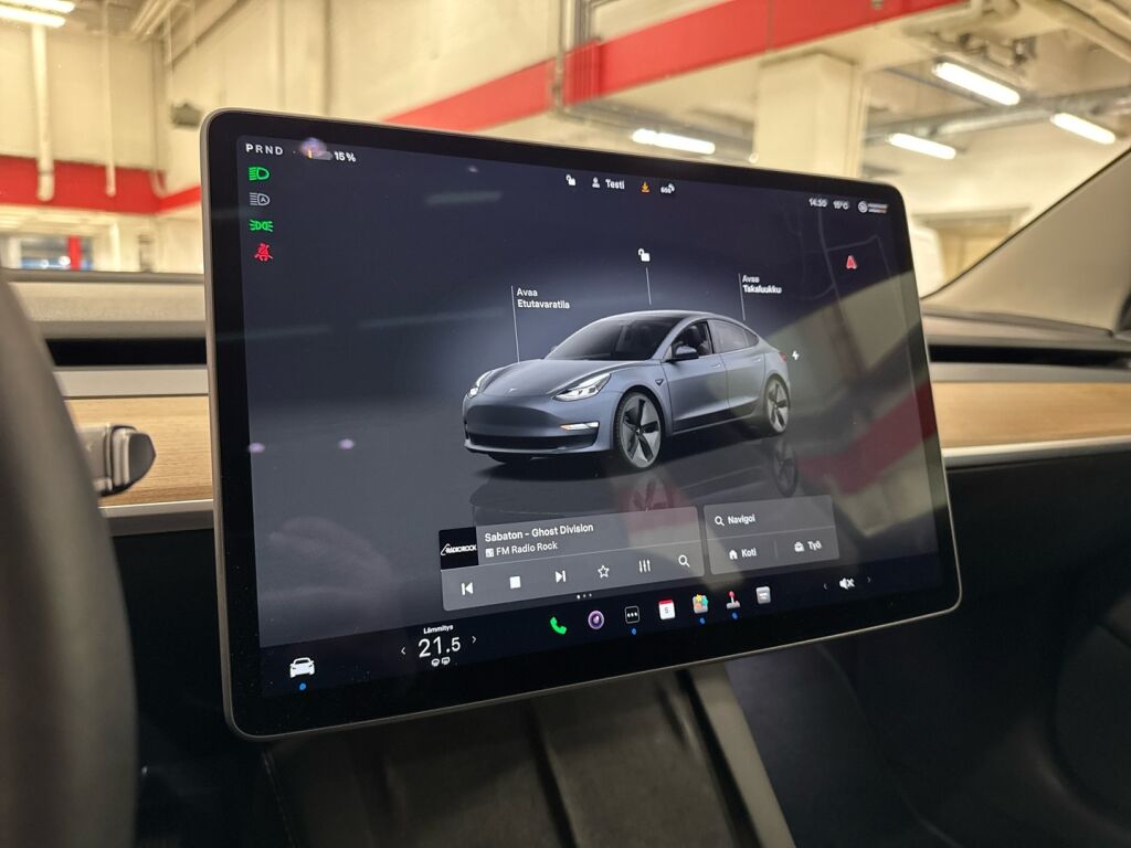 Tesla Model 3 2023 Harmaa