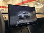 Tesla Model 3 2023 Harmaa