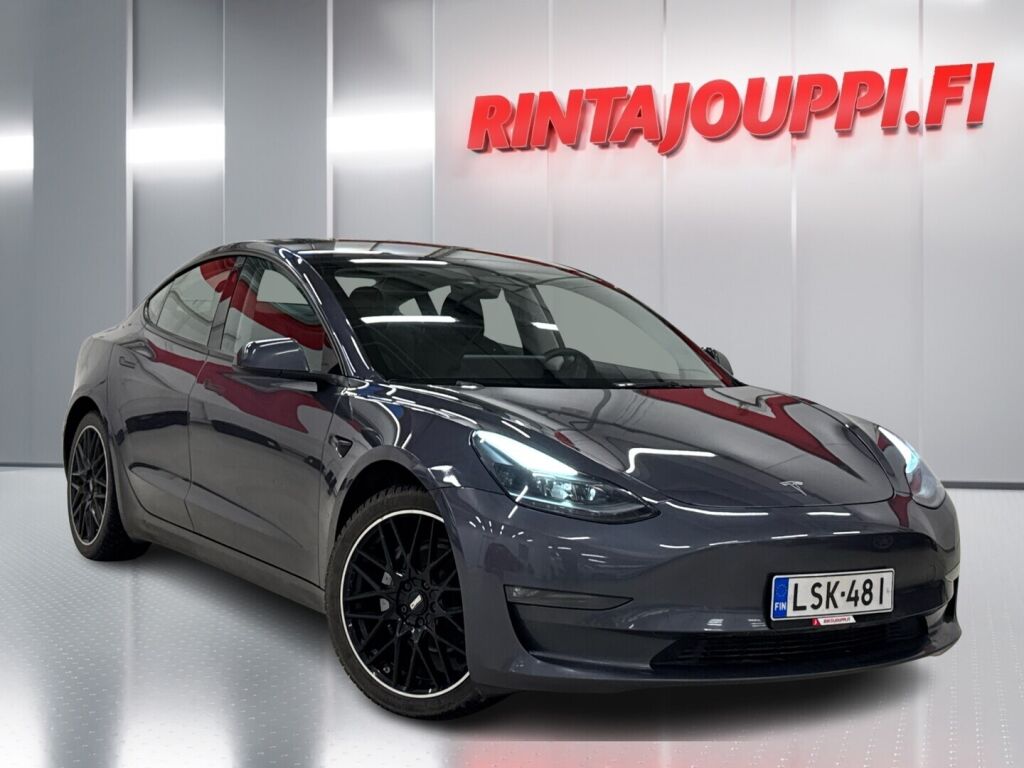 Tesla Model 3 2023 Harmaa