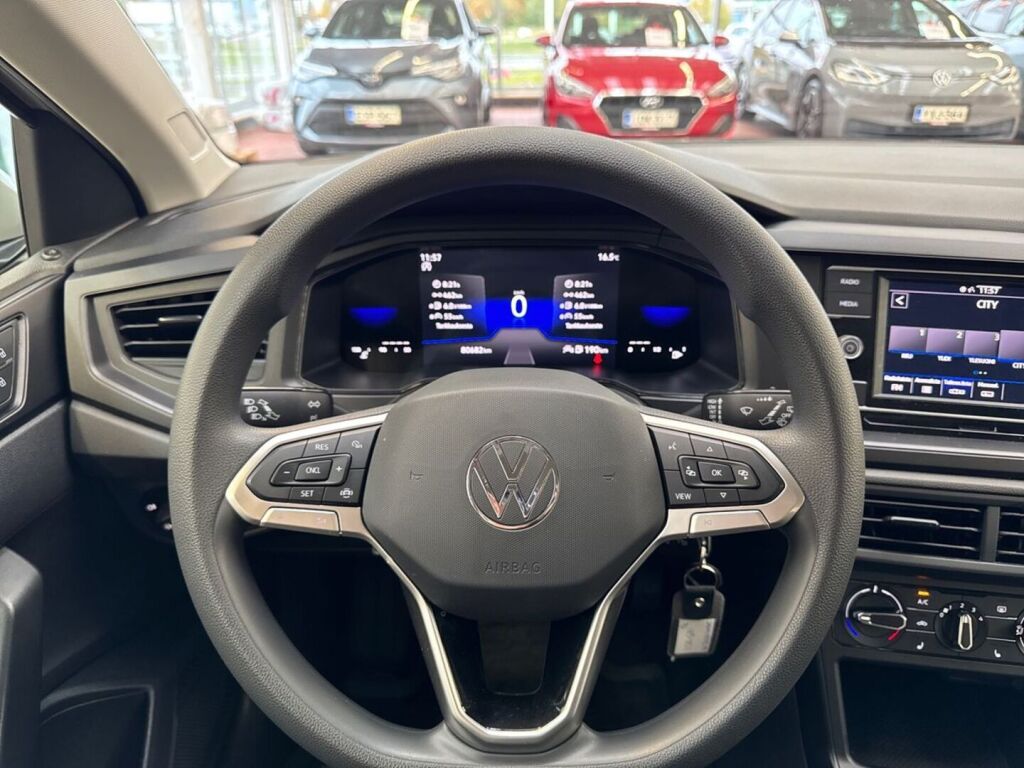 Volkswagen Taigo 2023 Harmaa