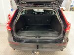 Volvo V60 2019 Musta