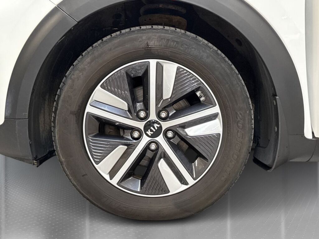Kia Niro plug-in 2020 Valkoinen