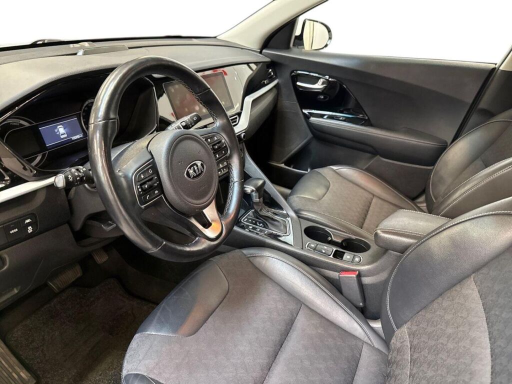 Kia Niro plug-in 2020 Valkoinen