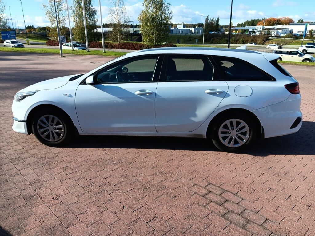 Kia Ceed 2023 Valkoinen
