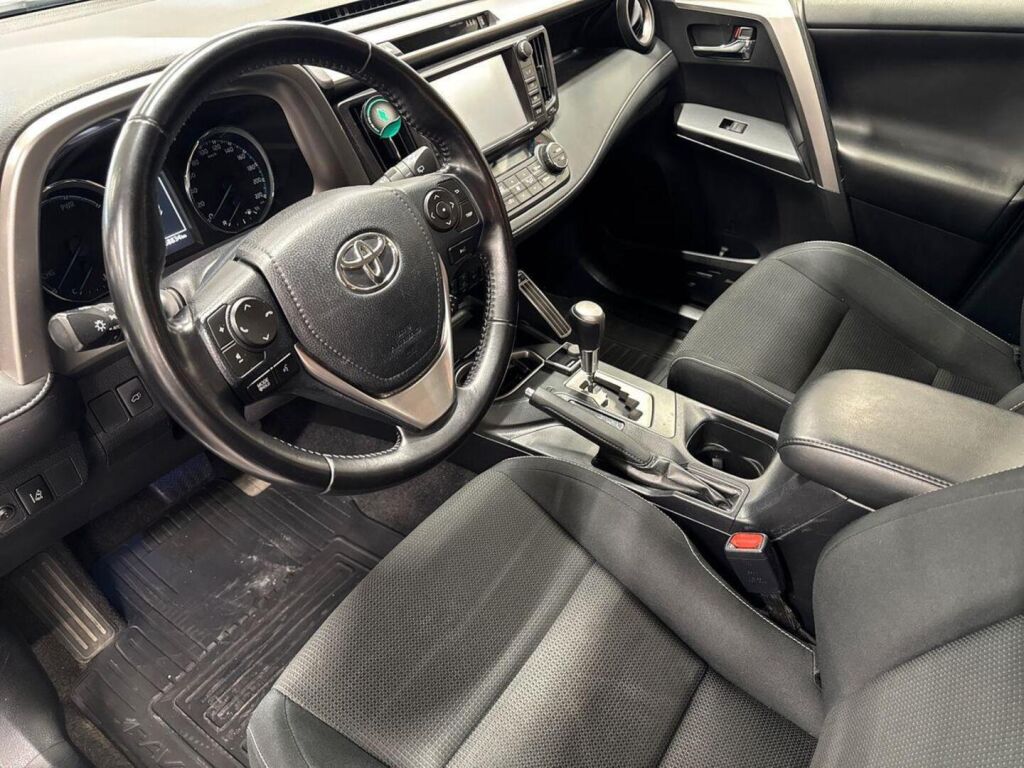 Toyota RAV4 2016 Hopea