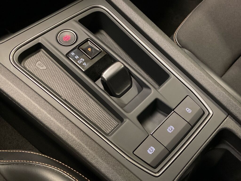 Cupra Leon Sportstourer 2021 Harmaa