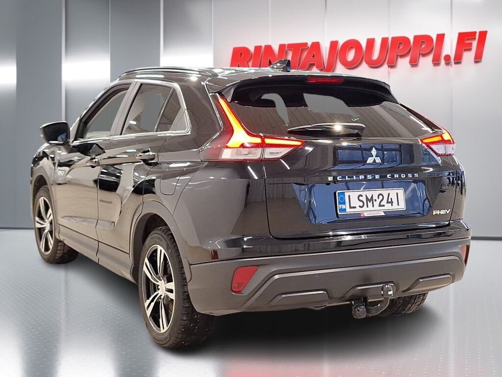 Mitsubishi Eclipse Cross 2022 Musta