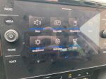 Volkswagen Passat 2021 Punainen