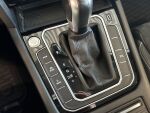 Volkswagen Passat 2021 Punainen
