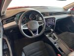 Volkswagen Passat 2021 Punainen