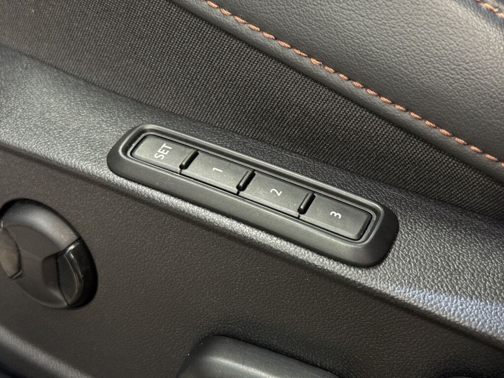 Cupra Leon Sportstourer 2021 Harmaa