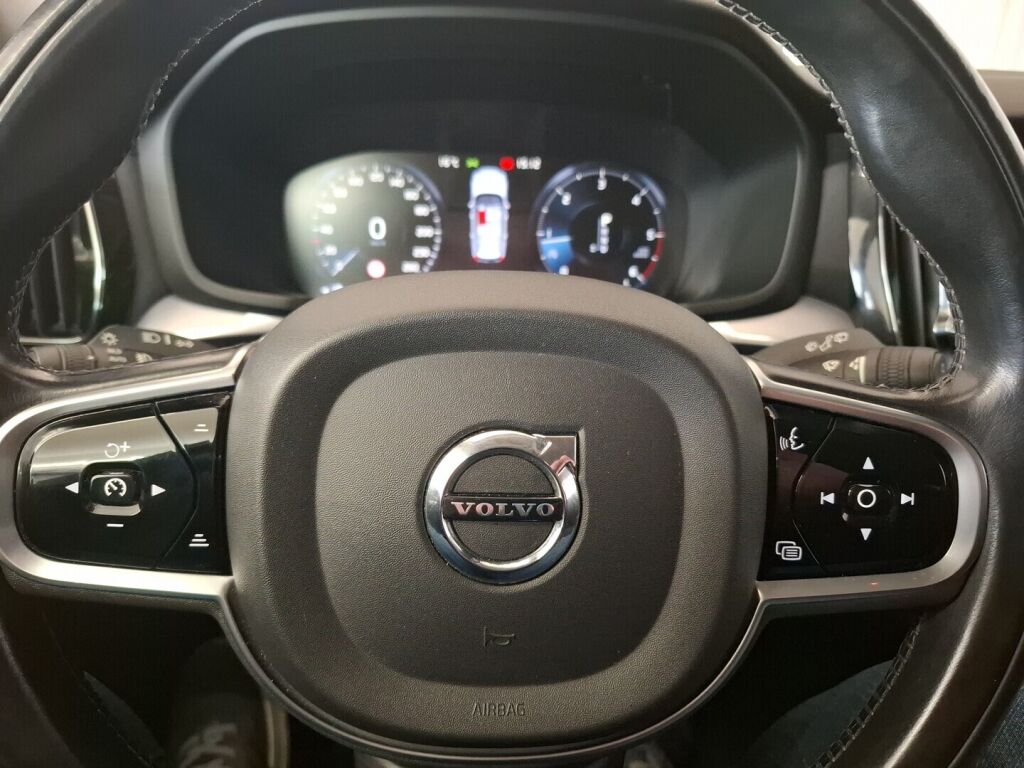 Volvo V60 Cross Country 2020 Valkoinen