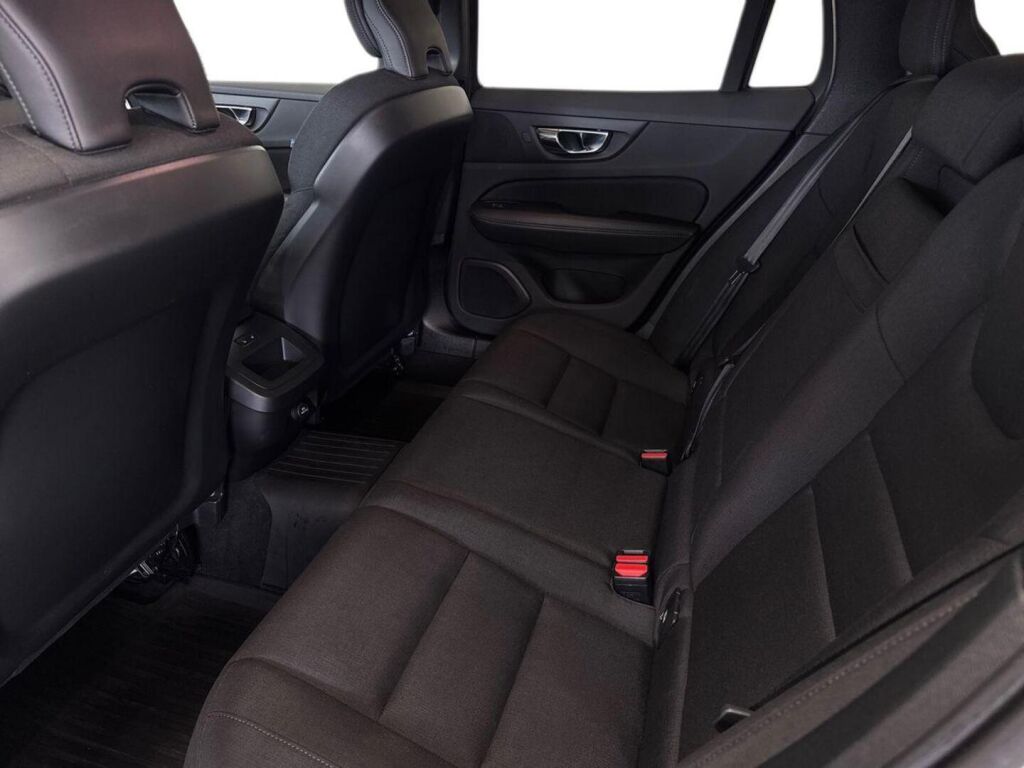 Volvo V60 Cross Country 2020 Valkoinen