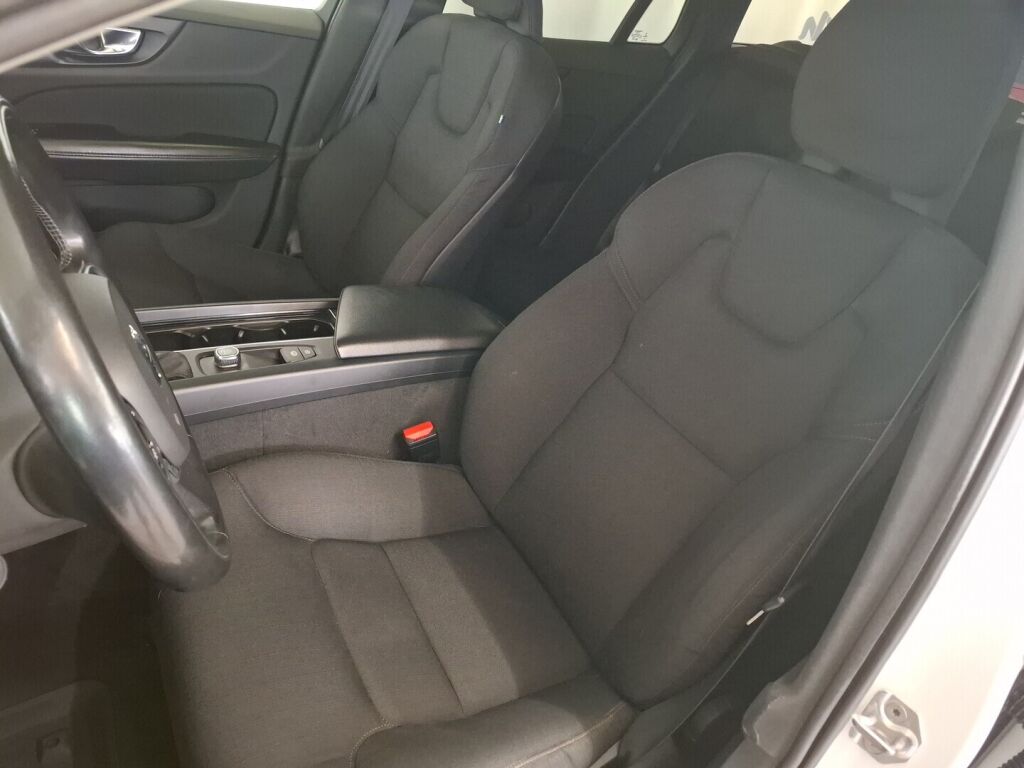 Volvo V60 Cross Country 2020 Valkoinen