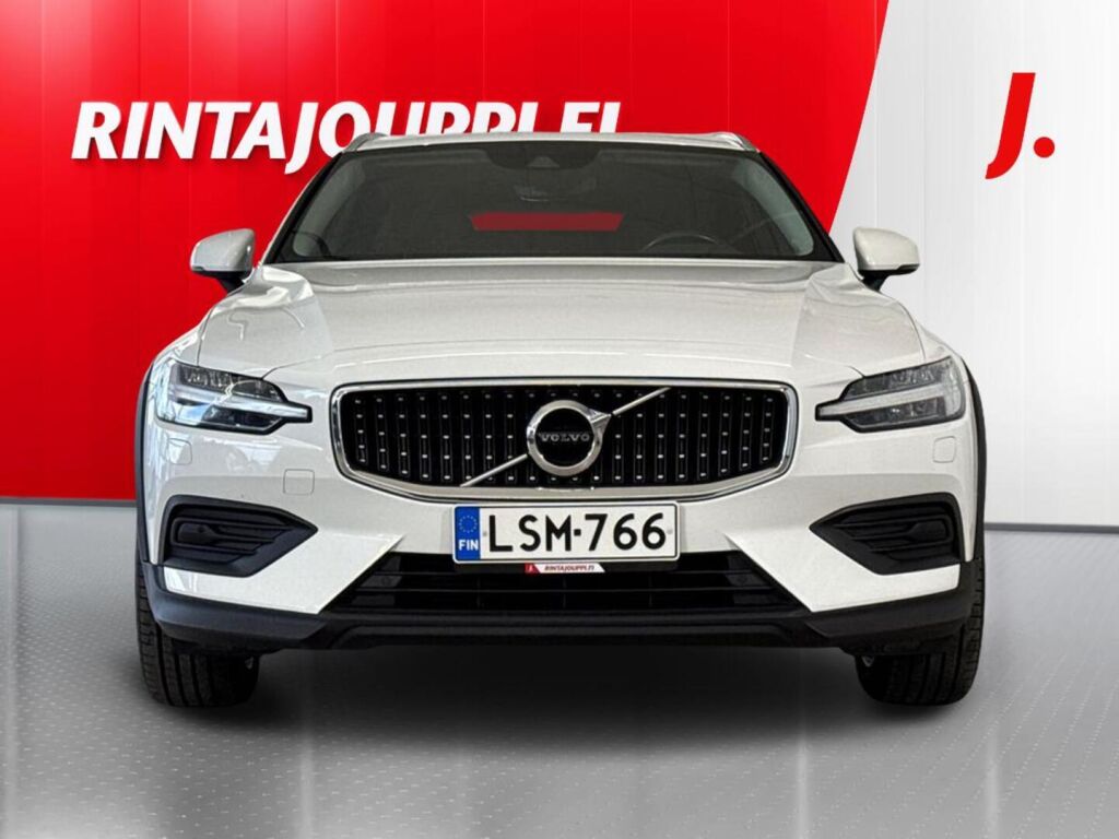 Volvo V60 Cross Country 2020 Valkoinen