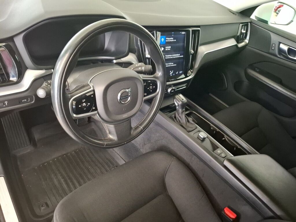 Volvo V60 Cross Country 2020 Valkoinen