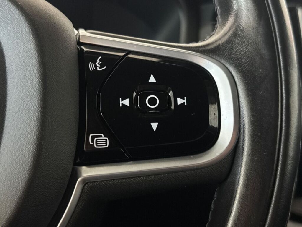 Volvo V60 Cross Country 2020 Valkoinen