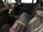 Volvo V60 2020 Valkoinen