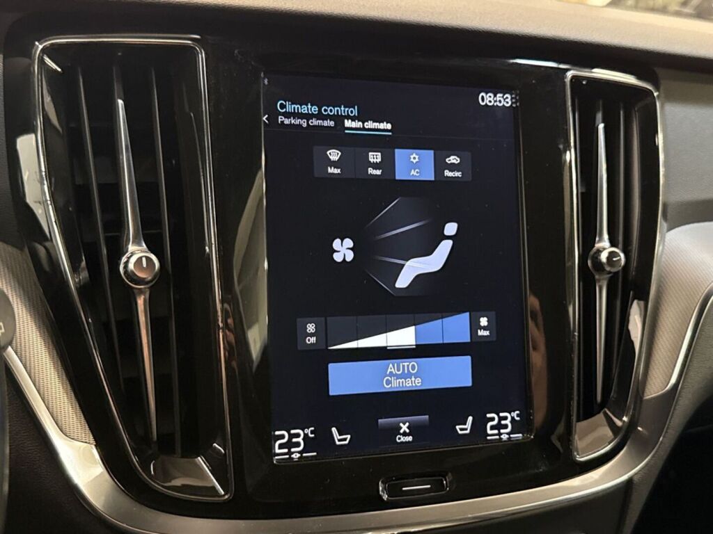 Volvo V60 2020 Valkoinen
