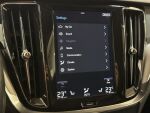 Volvo V60 2020 Valkoinen