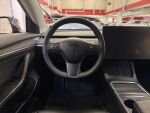 Tesla Model 3 2021 Sininen