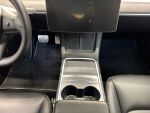 Tesla Model 3 2021 Sininen