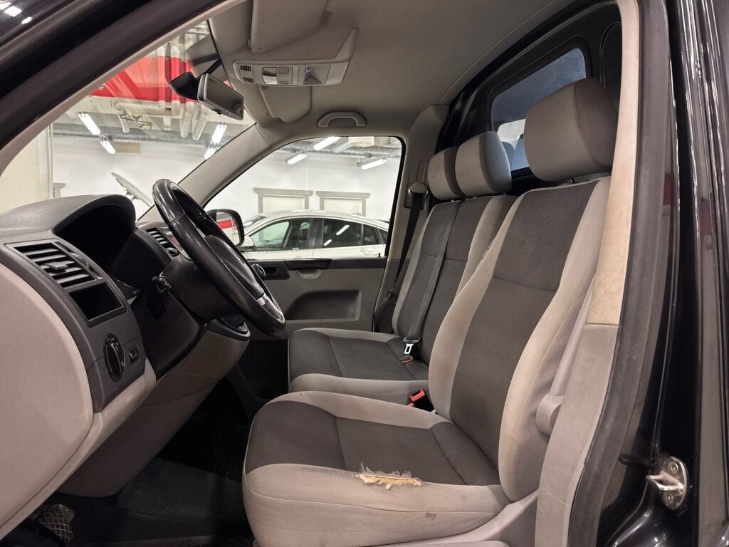 Volkswagen Transporter 2014 Musta