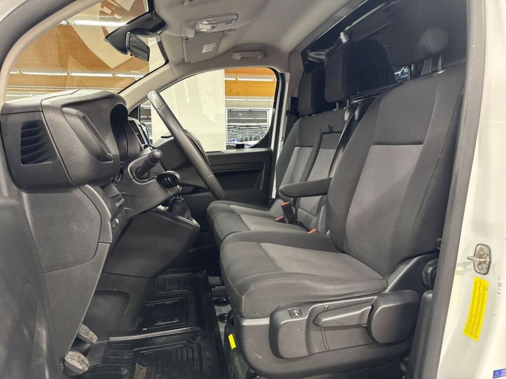 Toyota Proace 2023 Valkoinen