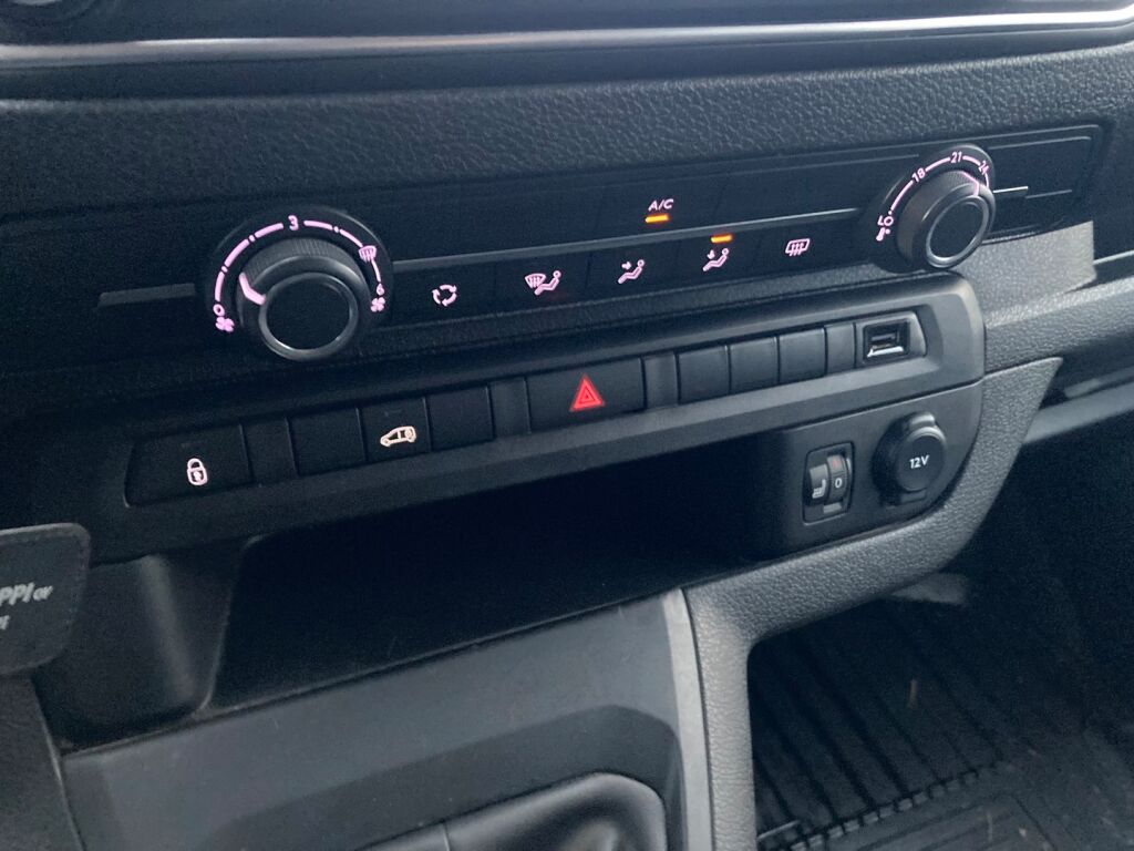 Toyota Proace 2023 Valkoinen