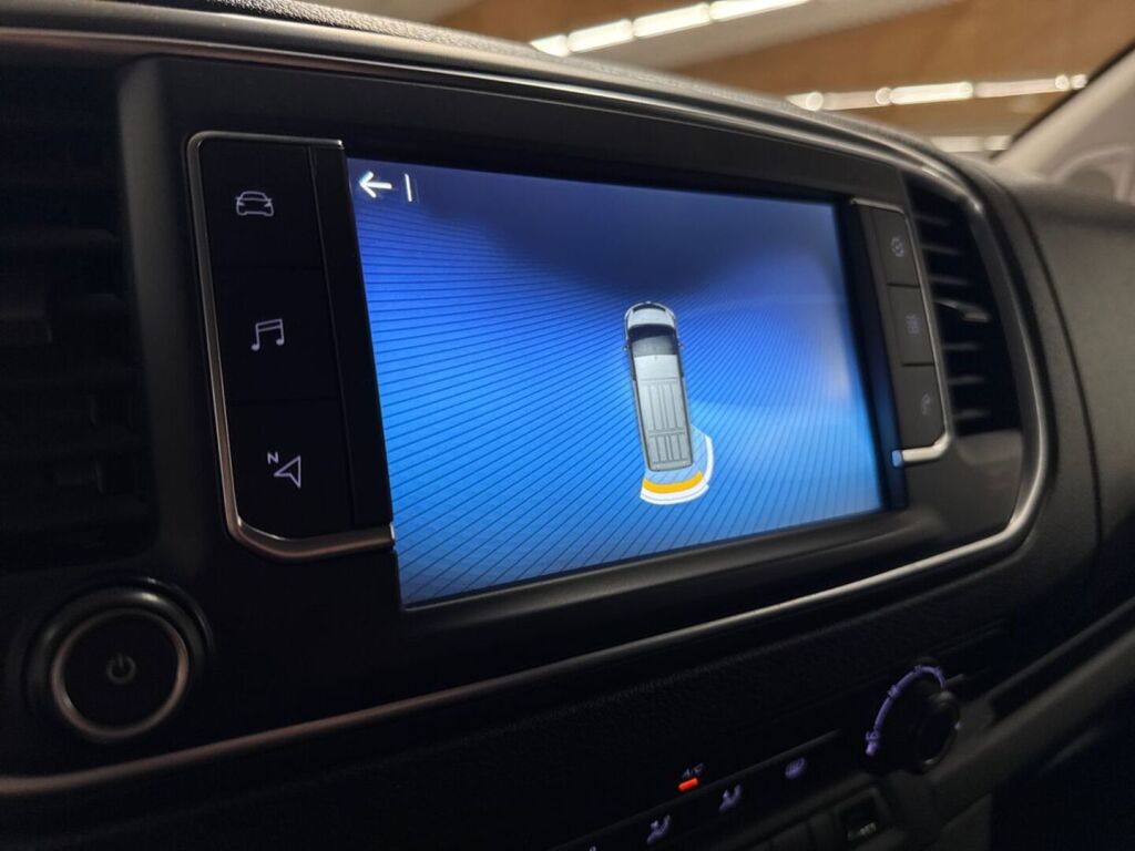 Toyota Proace 2023 Valkoinen