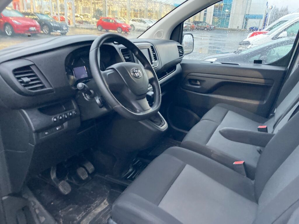Toyota Proace 2023 Valkoinen