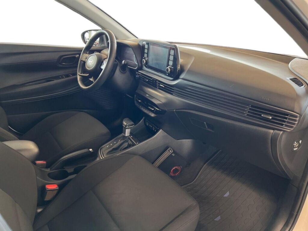 Hyundai i20 Hatchback 2024 Valkoinen