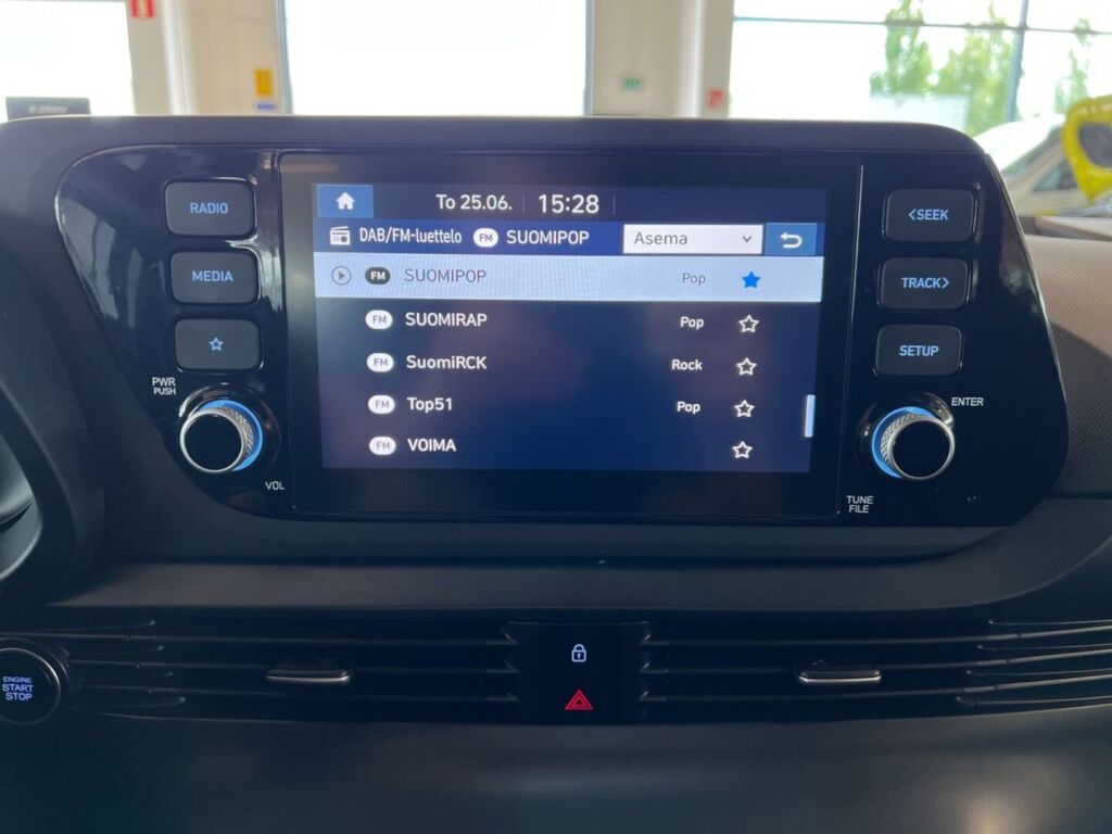 Hyundai i20 Hatchback 2024 Valkoinen