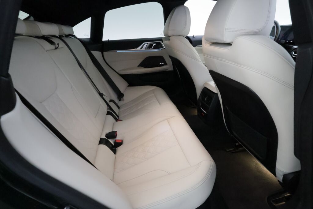 BMW I4 M50 2024 Vihreä