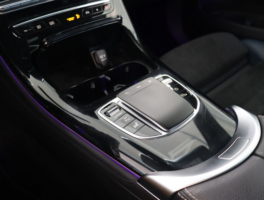 Mercedes-Benz EQC 2019 Harmaa