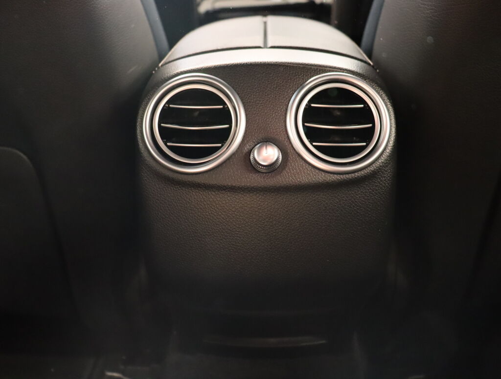 Mercedes-Benz EQC 2019 Harmaa