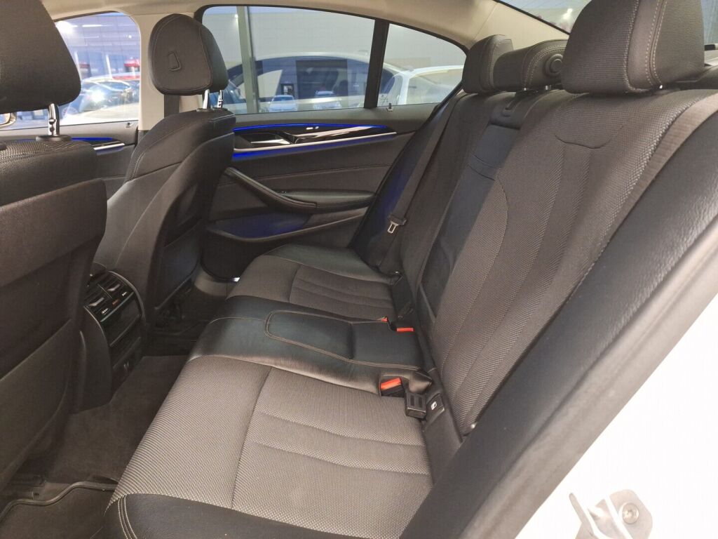 BMW 530 2018 Valkoinen