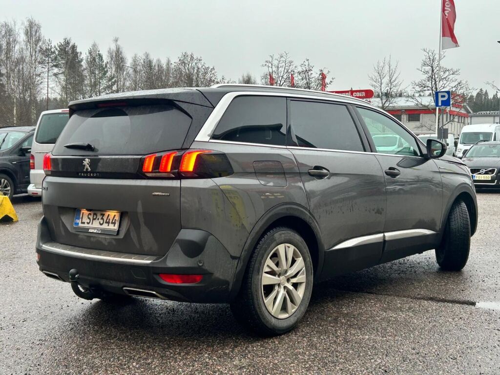 Peugeot 5008 2019 Harmaa
