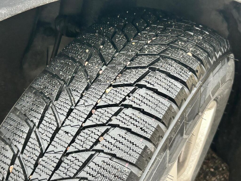 Peugeot 5008 2019 Harmaa