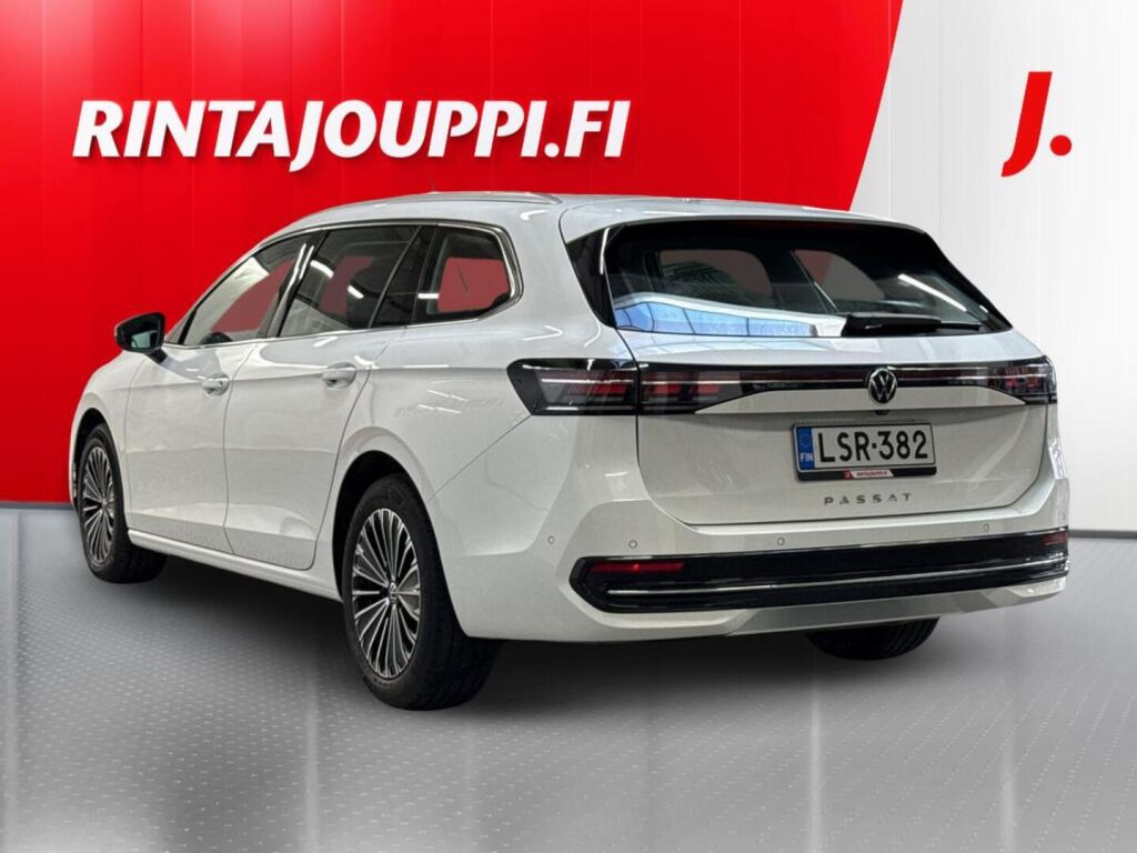 Volkswagen Passat 2024 Valkoinen
