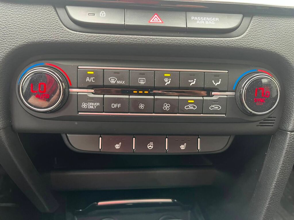Kia Ceed 2021 Valkoinen