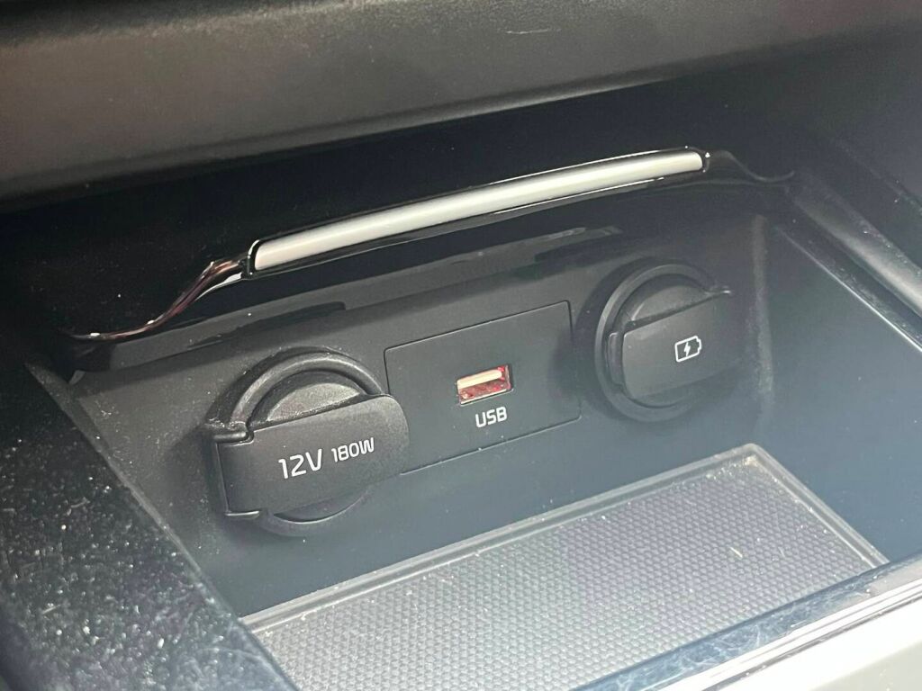 Kia Ceed 2021 Valkoinen