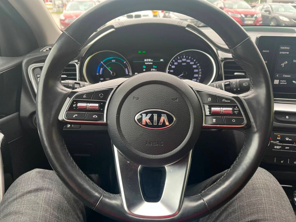 Kia Ceed 2021 Valkoinen