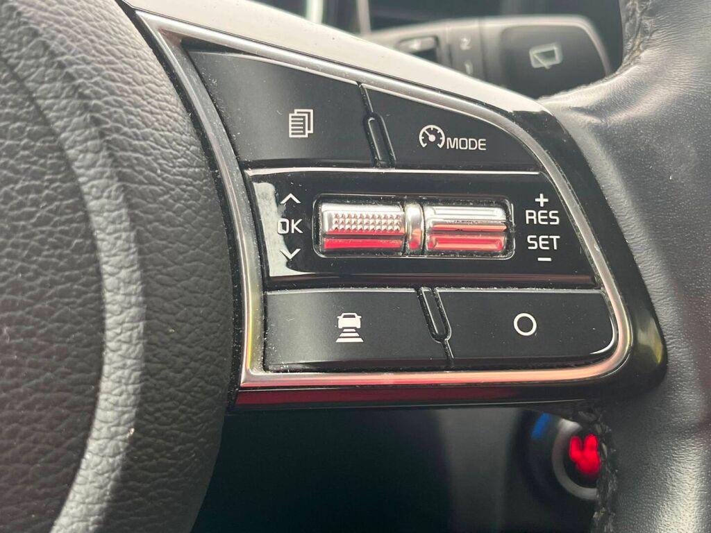 Kia Ceed 2021 Valkoinen