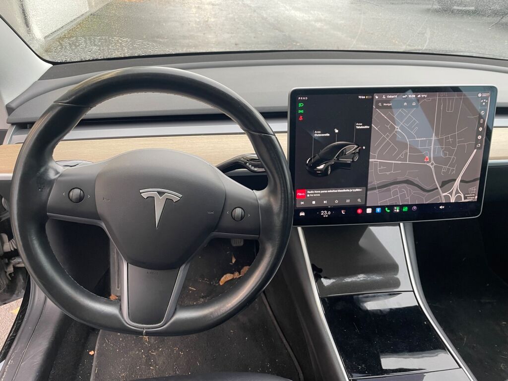 Tesla Model 3 2019 Musta