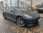 Tesla Model 3 2019 Musta