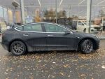 Tesla Model 3 2019 Musta