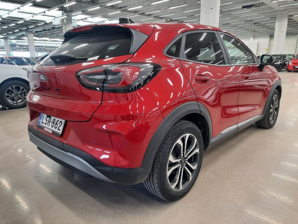 Ford Puma 2024 Punainen