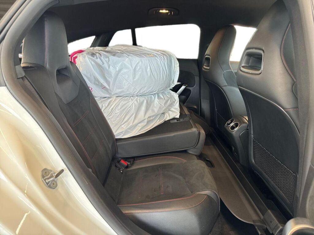 Mercedes-Benz CLA 2021 Valkoinen